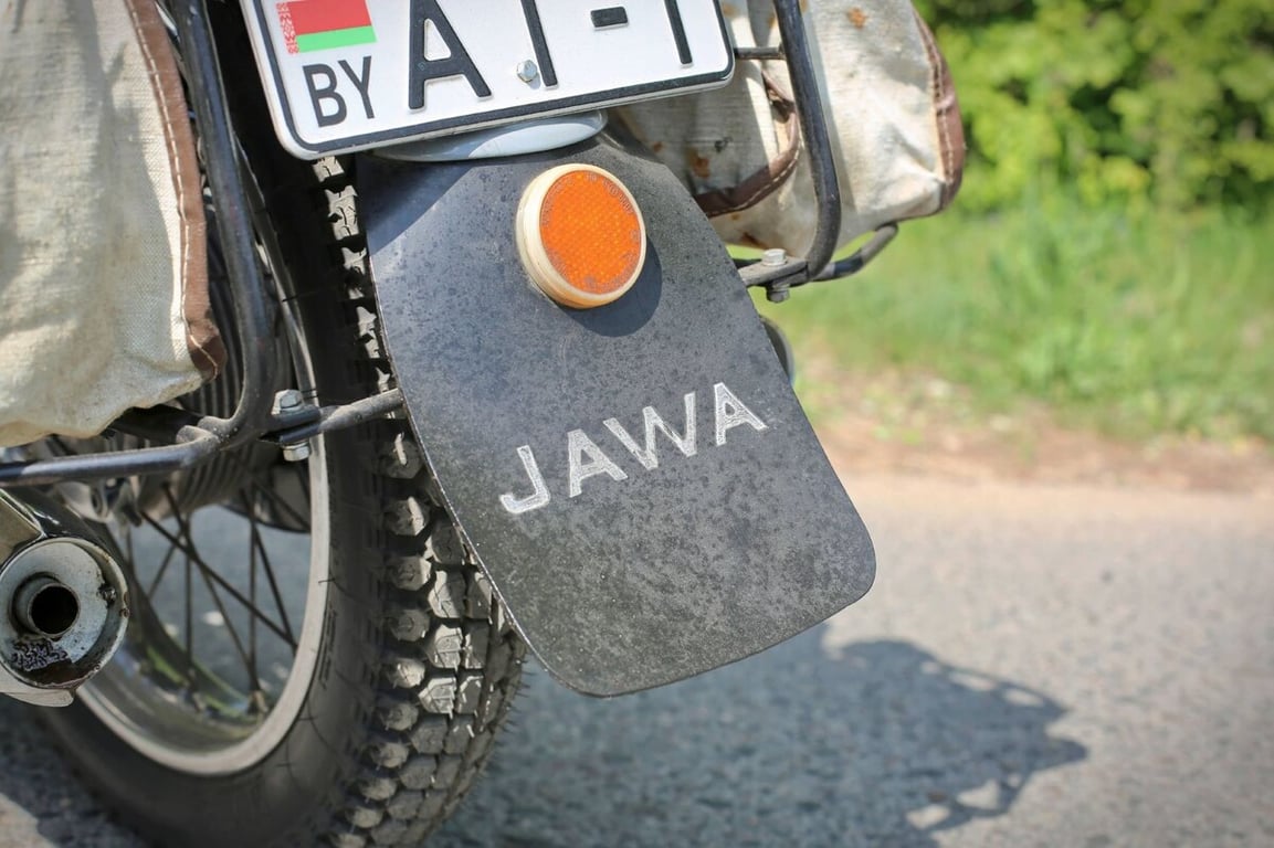 Житель Брестской области несколько лет восстанавливал чехословацкую Jawa 634. Посмотрите, что у него получилось