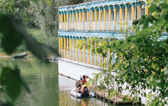 Бизнесмен из Гомеля превратил дебаркадер в плавучий отель