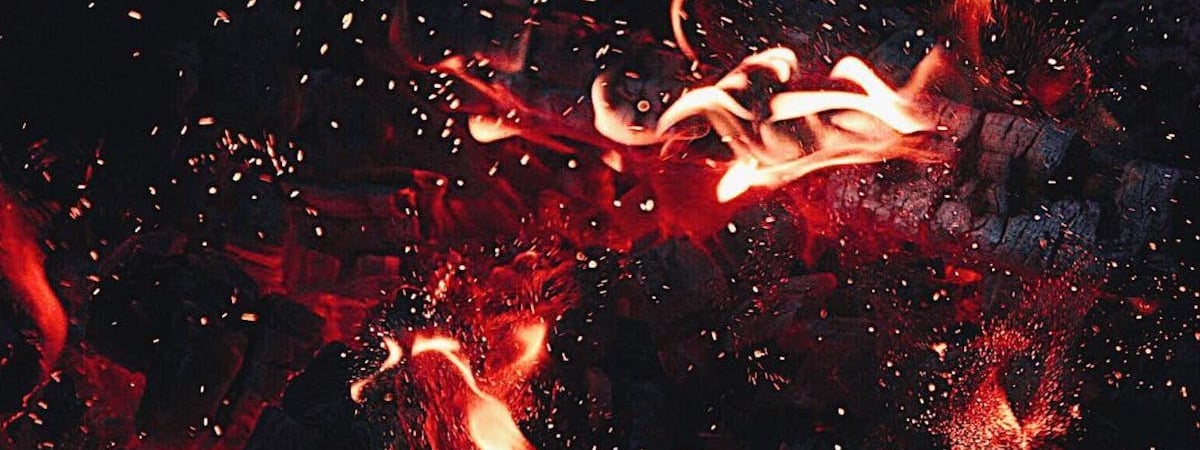 Из-за нового лесного пожара власти Калифорнии эвакуируют более 30 тыс. человек