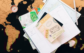 Чехия ввела бессрочный запрет на выдачу виз беларусам и россиянам