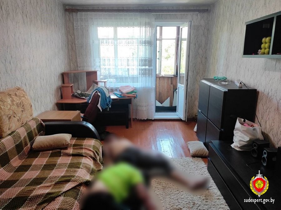 В квартире были обнаружены трупы двух мужчин - что произошло