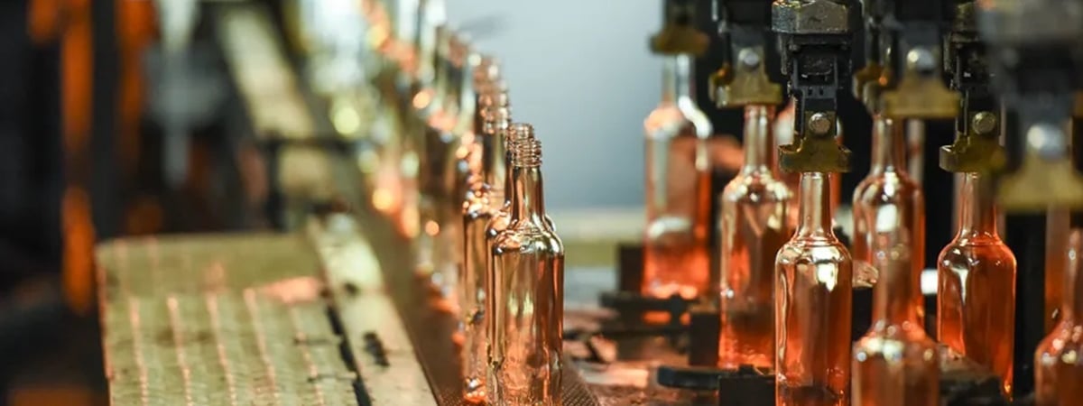 Совмин ограничил вывоз отходов стеклянной тары из Беларуси — Официально