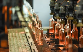 Совмин ограничил вывоз отходов стеклянной тары из Беларуси — Официально