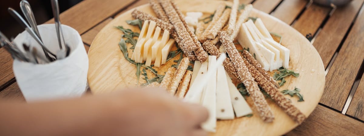 Россельхознадзор продолжит контроль ввозимого белорусского сыра "Молочный мир"