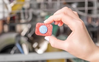 Как ещё можно использовать таблетки для посудомойки? Нашли 10 способов применения — Полезно