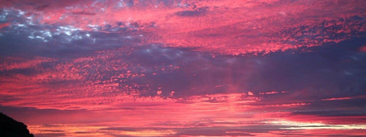 «Кажется, что Земля горит» — Астронавт cнял на видео, как выглядит закат из космоса — Видео