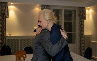 Светлана Тихановская встретилась с Юлией Навальной. Фотофакт