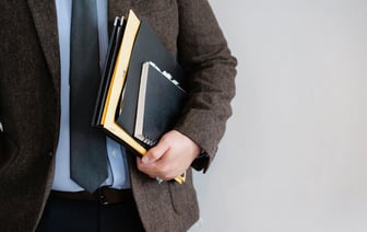 Директор турагентства в Бресте выманила у клиентов 900 тысяч рублей