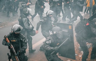 В Румынии проходит масштабная операция из-за расследования контрабанды оружия