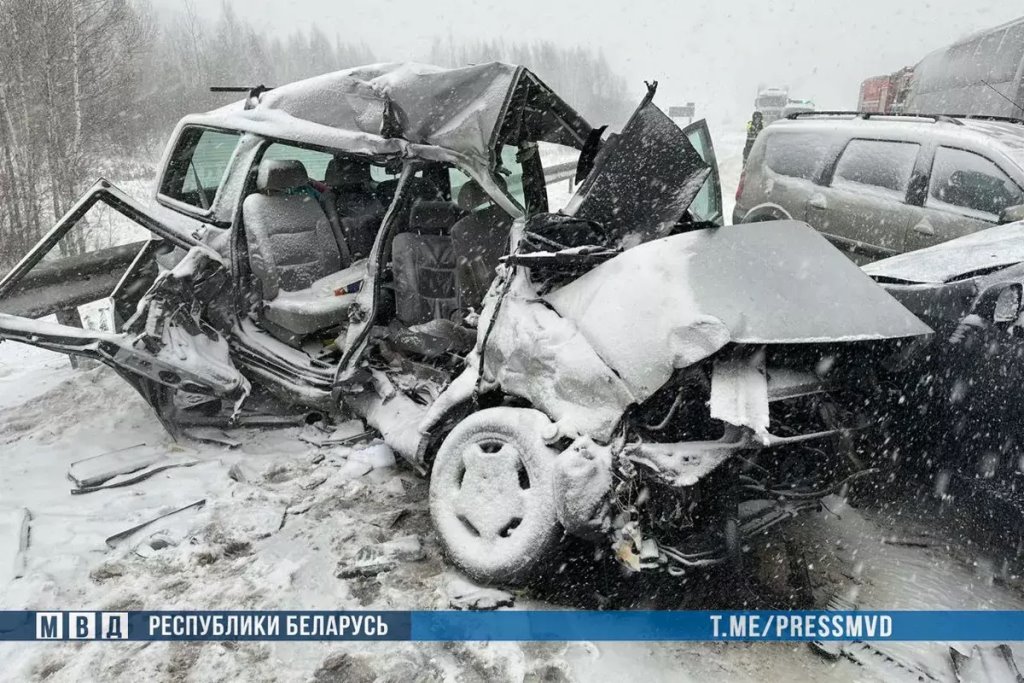 Водителя признали виновной в аварии, в которой погибла она сама и ее пассажир