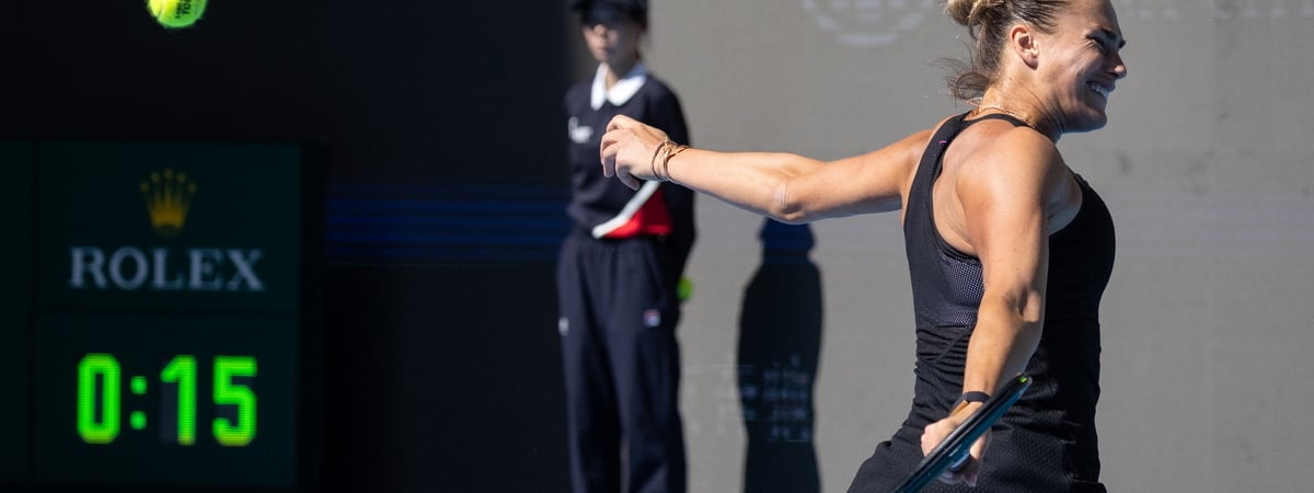 Соболенко в третий раз подряд проиграла чешской теннисистке Муховой и не пробилась в полуфинал турнира в Пекине — Видео