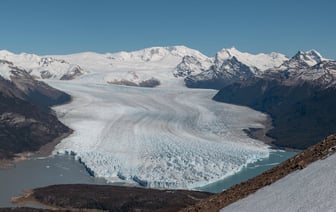 Власти Аргентины планирует уволить 70 тысяч госслужащих