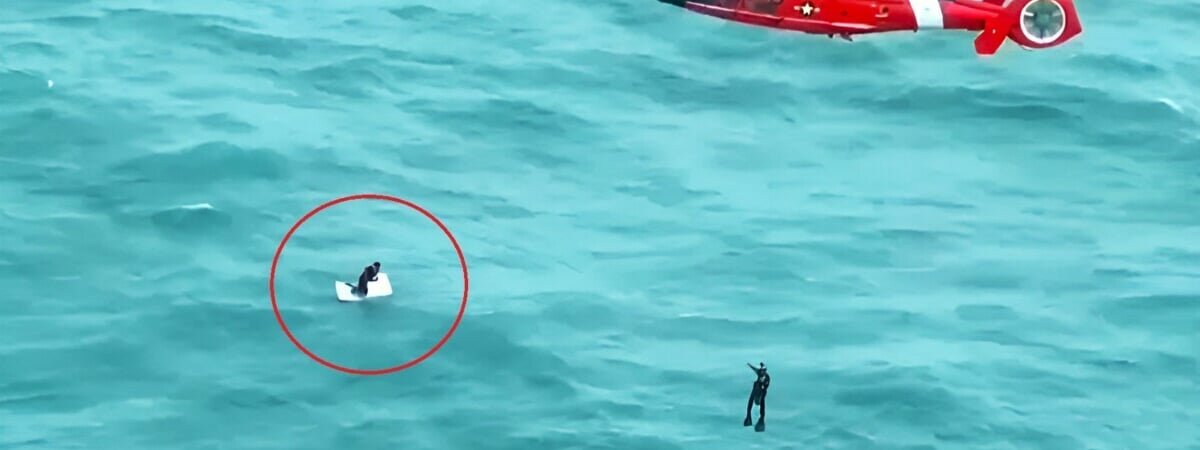 В США спасли рыбака, который дрейфовал в океане на дверце от холодильника после урагана «Милтон» — Видео