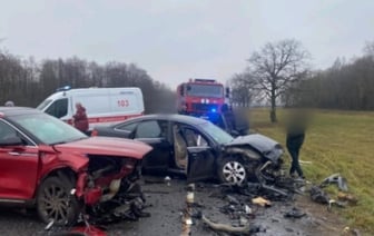 Lincoln и Audi столкнулись в Столинском районе — есть пострадавшие