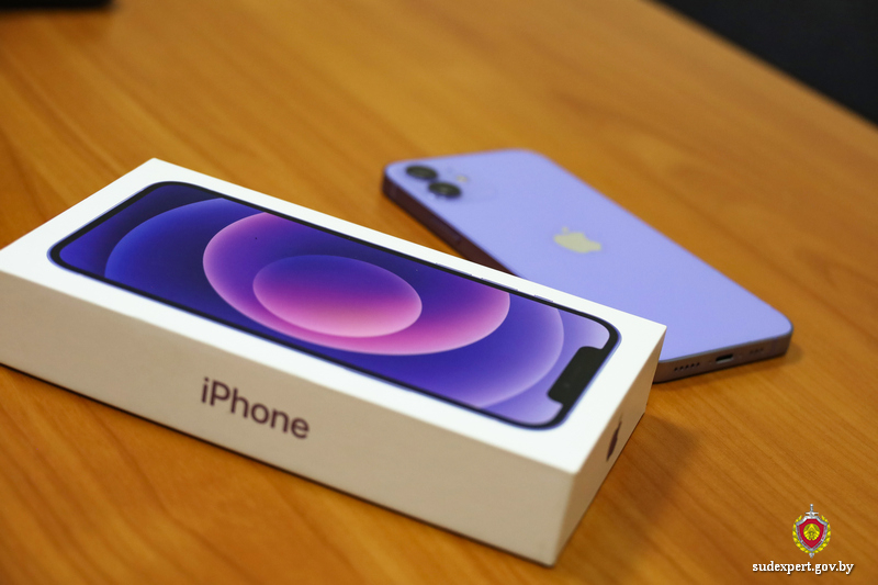 Женщина купила iPhone 14 Pro Max на день рождения дочери и позже подала в суд на продавца. Что не так с гаджетом?