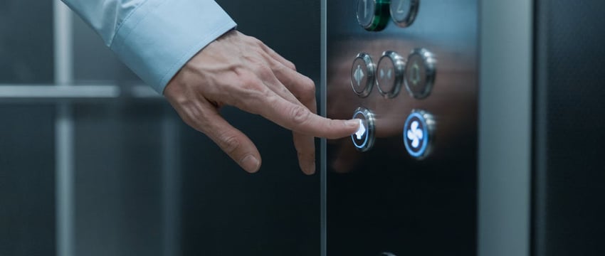 Рыбак провалился в полынью на озере Скоброе в Полоцком районе