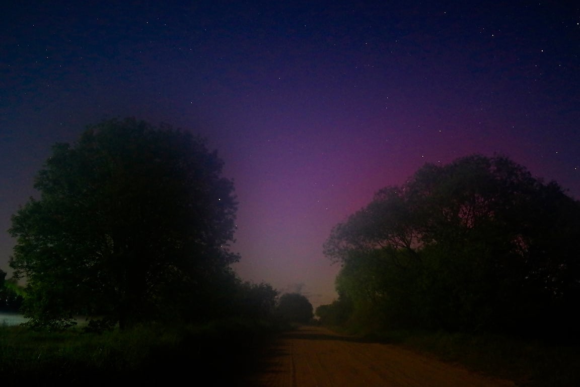 Северное сияние снова появилось над Витебской областью. Фото Сергея Серебро