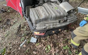 Белорус на BMW влетел в дерево и погиб в Польше