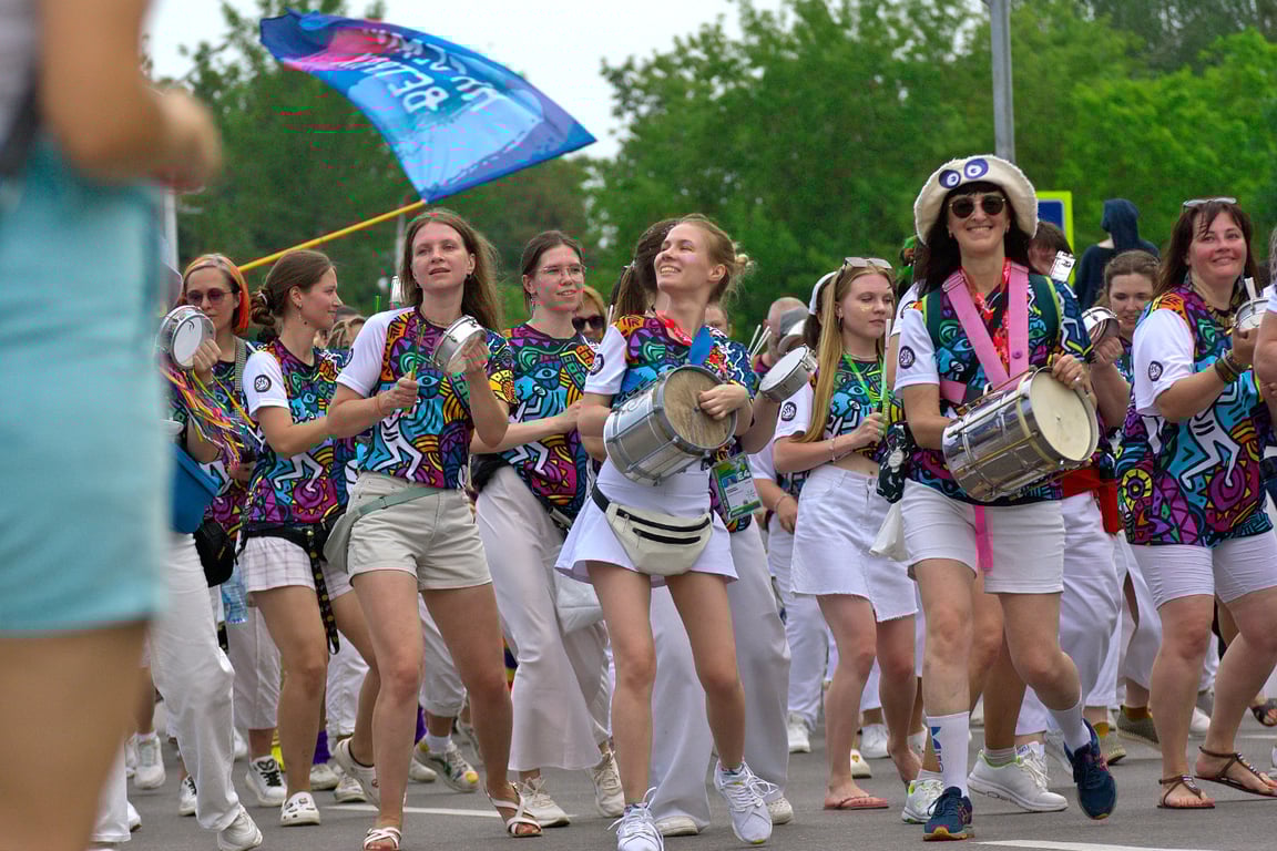Фестиваль самбы впервые прошел в рамках Международного фестиваля искусств «Славянский базар в Витебске». Фото Сергея Серебро