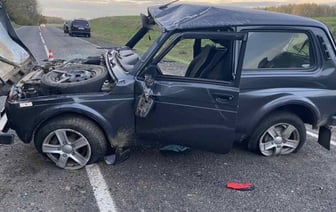 В Барановичском районе перевернулась Lada — два человека пострадали