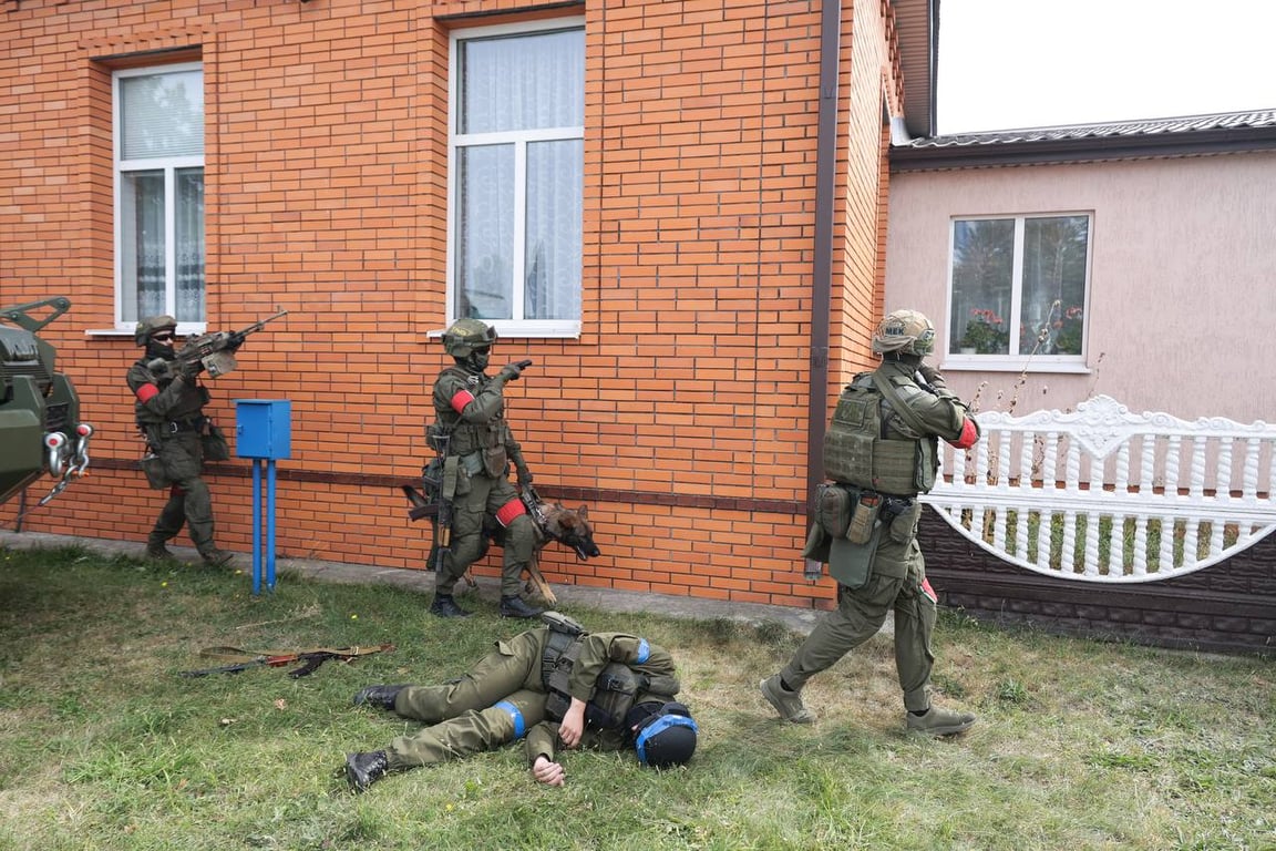 Борьба с вооруженными формированиями. В Столине идут учения