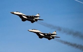 Два истребителя МиГ-29 подняли в небо из-за неопознанного летающего объекта в Сербии