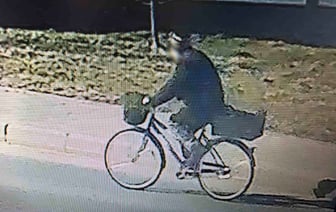 В Ошмянах мужчина не дождался автобуса и решил поехать домой на чужом велосипеде