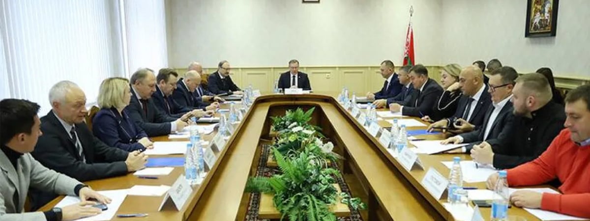 Лукашенко поручил продлить работу "комиссии по возвращению" — BELPOL