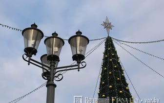Зажжение огней на елках, флешмоб и открытие поместья Деда Мороза — как Гродно отметит Новый год