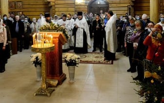 Праздничные богослужения проходят в православных храмах в часть Рождества