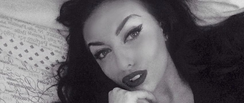 26-Летняя Жительница Великобритании Была Задушена Бойфрендом, Который Позже Покончил С Собой