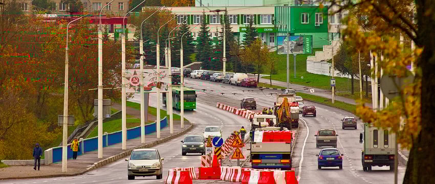 На Юбилейном мосту в Витебске уже ограждают стройплощадку. Какую сторону закроют первой?