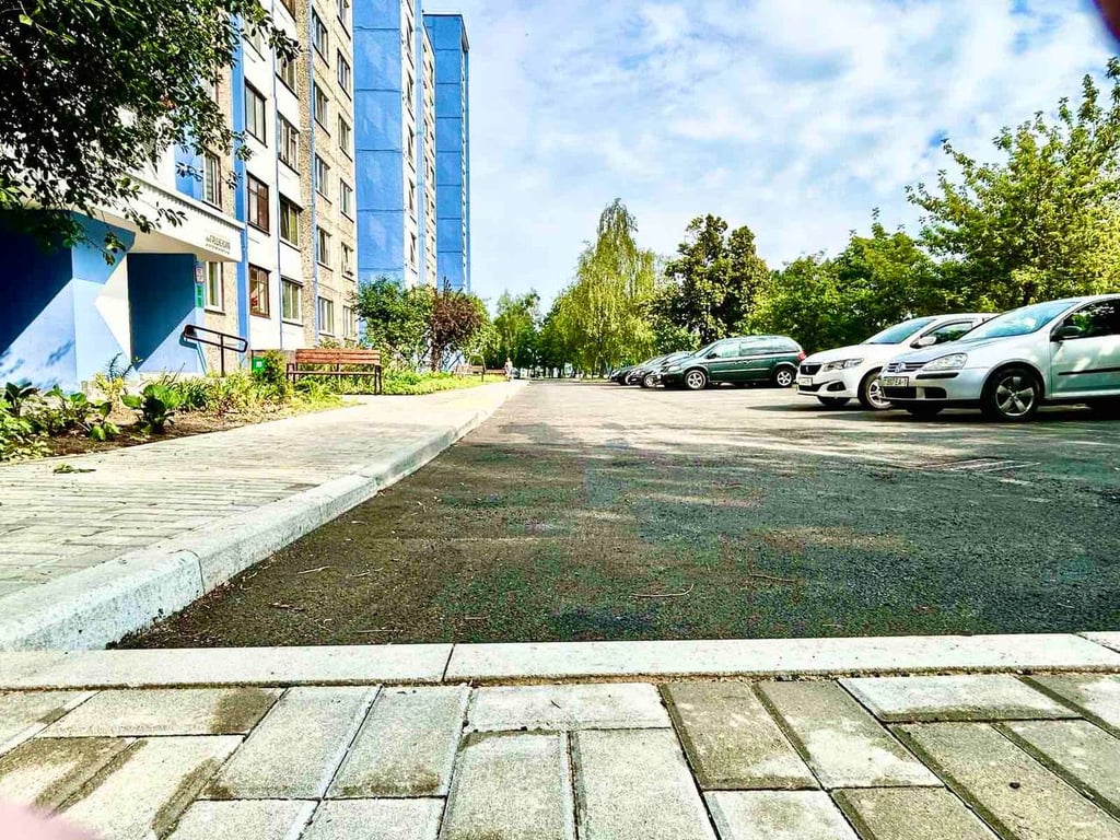 В Бресте активно идет благоустройство дворовых территорий