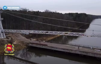 «Канаты натянуты» — Власти Гродненщины показали реконструкцию самого длинного подвесного моста в Беларуси. Когда открытие? — Видео