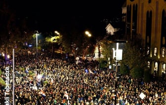 «Мы должны быть на каждой площади» — Один из лидеров оппозиции призвал грузин охватить протестами весь Тбилиси — Видео