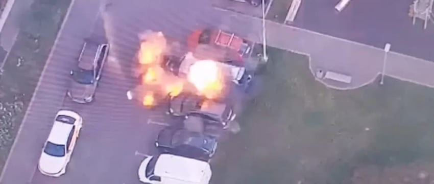 Ранение офицера Российской военной разведки в результате взрыва заминированного автомобиля: отчет