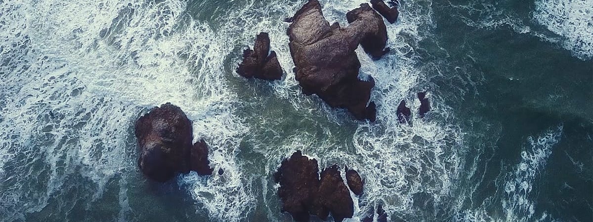 Хезболлах выпустила более 200 ракет и БПЛА по Израилю