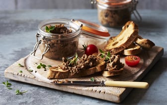 Грибной паштет ещё никогда не был таким вкусным. Вот какой фрукт придаст пикантности — Полезно