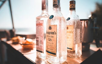 В США обанкротился владелец бренда водки "Столичная"