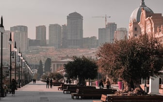 ЦБ Азербайджана смягчил требования для участия банков в валютных аукционах