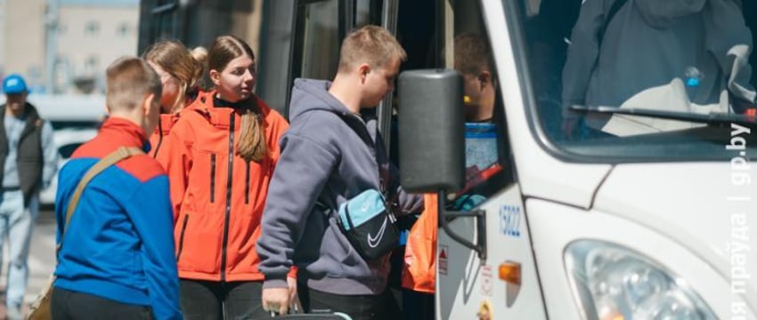 Дети из Донбасса приехали в Беларусь на реабилитацию