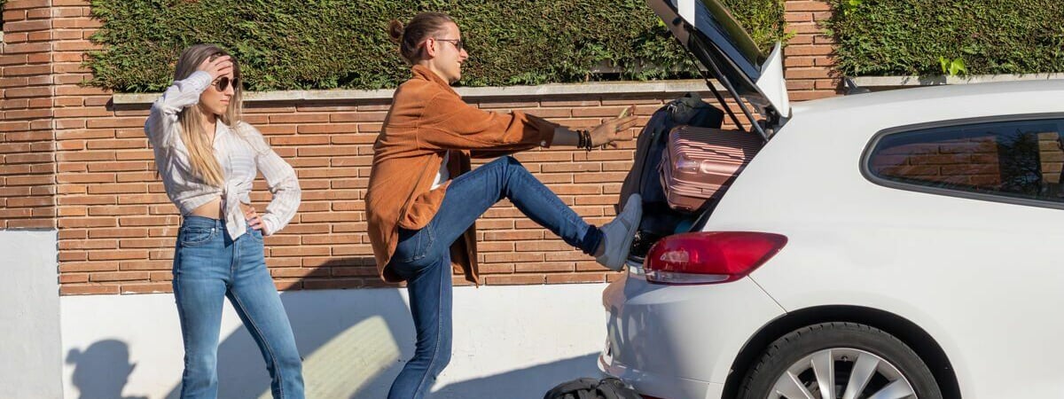 Автоэксперты призвали убрать осенью из машины 3 этих предмета. Насколько поможет сэкономить топливо? — Полезно