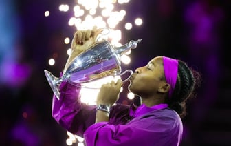 Чемпионка WTA 2024 получила рекордный приз в 4,8 млн долларов. Сколько денег досталось Соболенко? — Фото