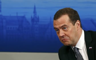 Медведев рассказал, когда ощущает «неодолимое чувство брезгливости, быстро переходящее в ощущение стыда»