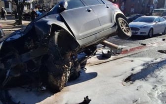 В Минске плохое самочувствие водителя привело к ДТП. Опубликовано видео
