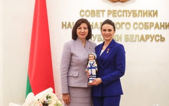 Встреча Марины Василевской и Натальи Кочановой
