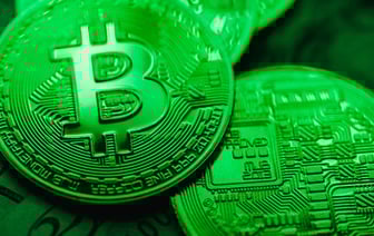 Банки смягчили требования к купюрам при обмене валюты