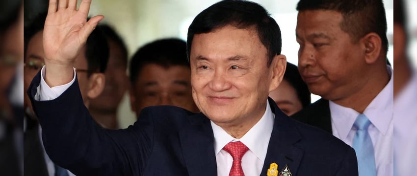 Бывшему премьер-министру Таиланда Таксину Чинавату предъявлены обвинения в оскорблении королевской особы.
