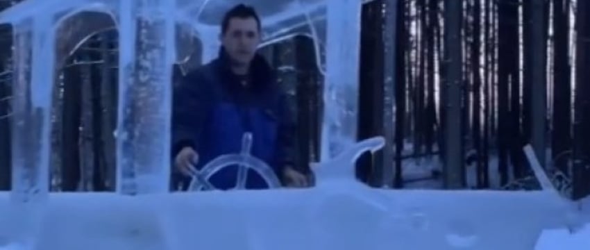 Белорус создал ледяной корабль и даже смог на нем поплавать
