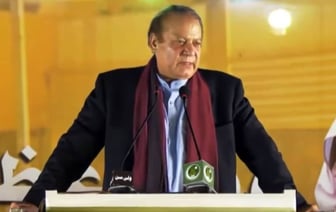 Офицеры Пакистанской Армии отправились в Великобританию, чтобы убедить зятя Наваза Шарифа вернуться.